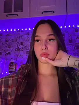 Snapshot of EricaWalls chatting on 01-23-25, 06:14 EricaWalls online show from 01-23-25, 06:14