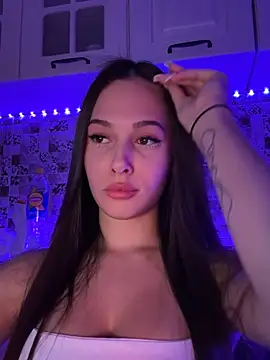 Snapshot of EricaWalls chatting on 01-25-25, 10:28 EricaWalls online show from 01-25-25, 10:28