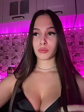 Snapshot of EricaWalls chatting on 02-14-25, 04:20 EricaWalls online show from 02-14-25, 04:20