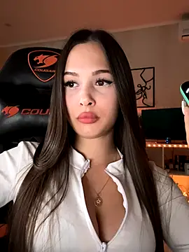 Snapshot of EricaWalls chatting on 09-10-25, 07:25 EricaWalls online show from 09-10-25, 07:25