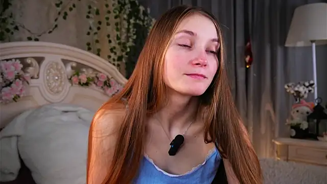 Snapshot of MonaEldon chatting on 01-10-26, 03:08 MonaEldon online show from 01-10-26, 03:08