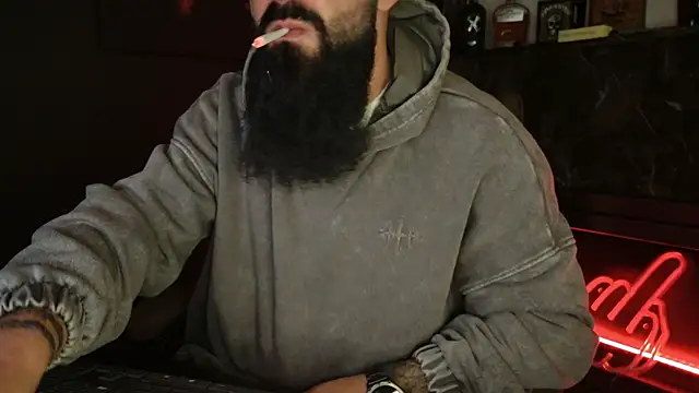 Snapshot of axxelrich_ chatting on 12-19-25, 04:52 axxelrich online show from 12-19-25, 04:52