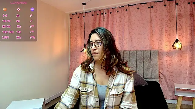 VioletaScott  online show from 03-11-25, 01:01