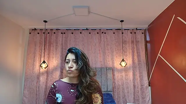 VioletaScott  online show from 09-20-25, 12:17