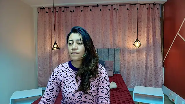 VioletaScott  online show from 10-16-25, 02:51