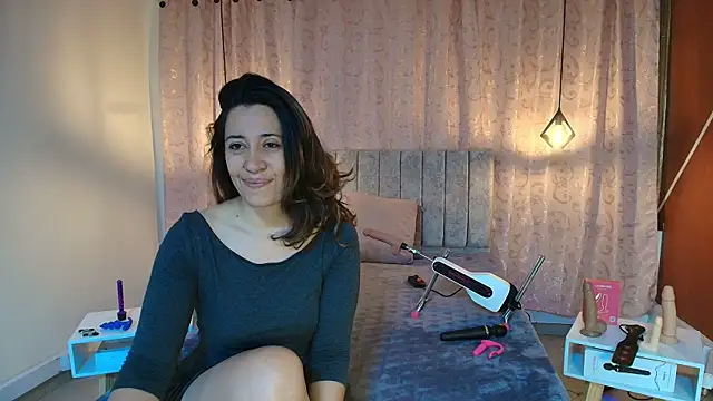 VioletaScott  online show from 11-14-25, 01:21