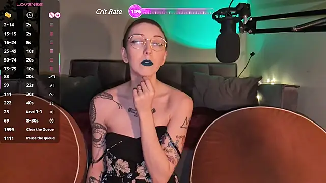 Snapshot of lovelylucyy chatting on 02-07-25, 11:24 lovelylucyy online show from 02-07-25, 11:24