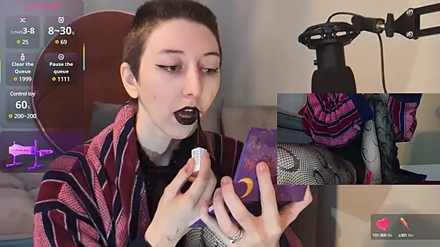 Snapshot of lovelylucyy chatting on 03-13-25, 05:07 lovelylucyy online show from 03-13-25, 05:07