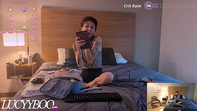 Snapshot of lovelylucyy chatting on 10-13-25, 10:43 lovelylucyy online show from 10-13-25, 10:43