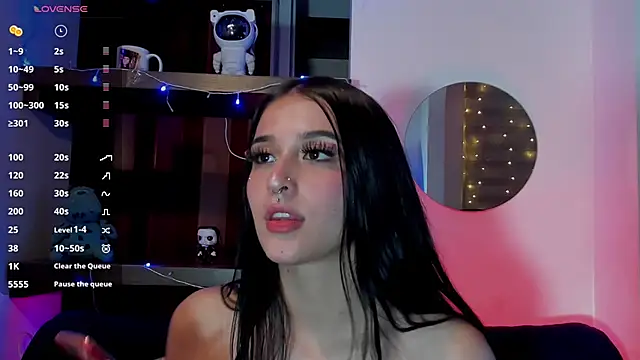 Charlotte greys online show from 03-22-25, 03:30