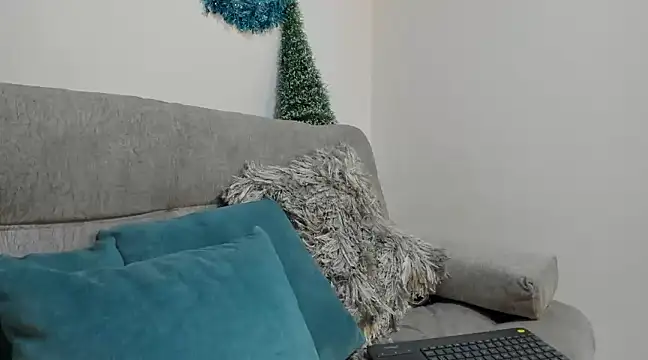 julian wallace online show from 01-01-25, 01:04