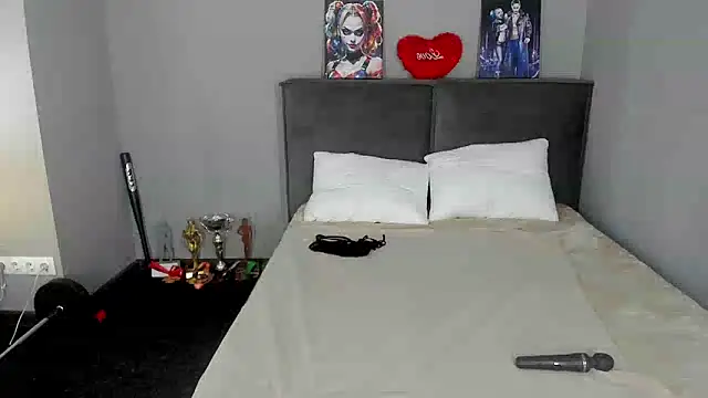 Snapshot of MuscleXXXBarbie chatting on 06-13-26, 03:48 MuscleXXXBarbie online show from 06-13-26, 03:48