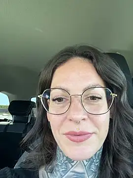 BrownieyQueen online show from 05-22-26, 07:48