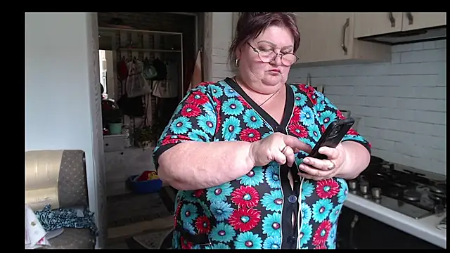 Snapshot of Goddess57 chatting on 06-25-26, 08:19 Goddess57 online show from 06-25-26, 08:19