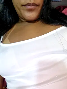 viannaiasmim online show from 10-15-25, 08:31