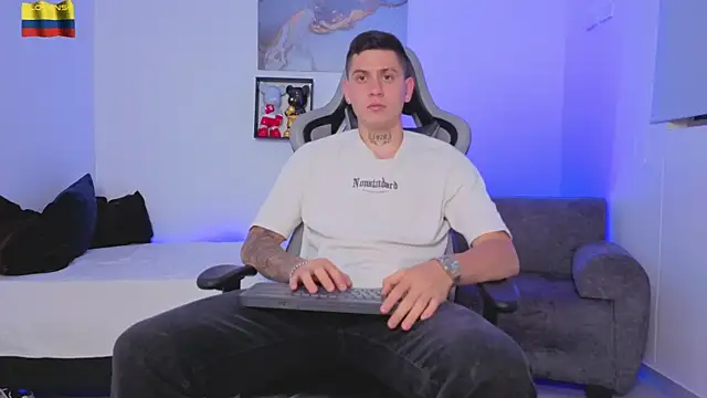 Yeiko Romero  online show from 04-26-26, 10:35