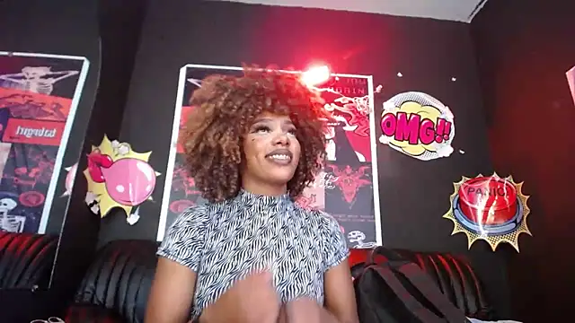 Snapshot of TIFFANYYSTAR chatting on 01-10-25, 02:34 TIFFANYYSTAR online show from 01-10-25, 02:34