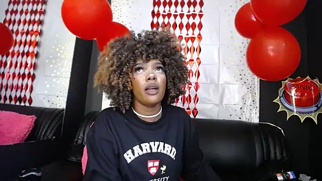 Snapshot of TIFFANYYSTAR chatting on 01-24-25, 08:22 TIFFANYYSTAR online show from 01-24-25, 08:22