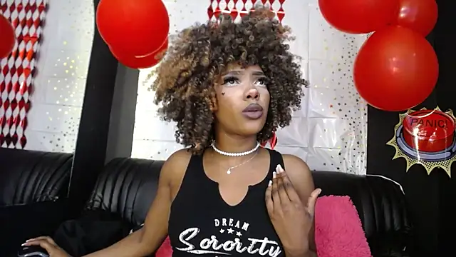 Snapshot of TIFFANYYSTAR chatting on 01-25-25, 02:14 TIFFANYYSTAR online show from 01-25-25, 02:14