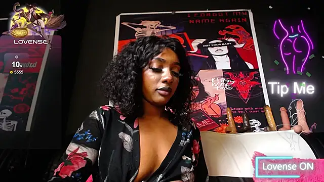 Snapshot of TIFFANYYSTAR chatting on 03-15-25, 08:21 TIFFANYYSTAR online show from 03-15-25, 08:21