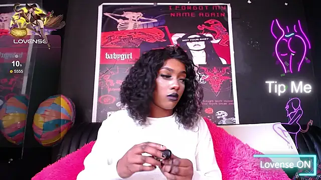 Snapshot of TIFFANYYSTAR chatting on 03-17-25, 02:23 TIFFANYYSTAR online show from 03-17-25, 02:23