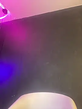 Snapshot of TIFFANYYSTAR chatting on 09-17-25, 01:57 TIFFANYYSTAR online show from 09-17-25, 01:57