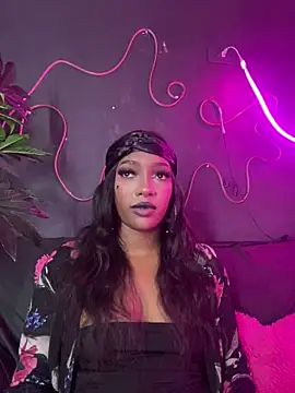 Snapshot of TIFFANYYSTAR chatting on 11-13-25, 03:33 TIFFANYYSTAR online show from 11-13-25, 03:33