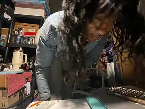 wynterheat online show from 05-25-26, 03:29