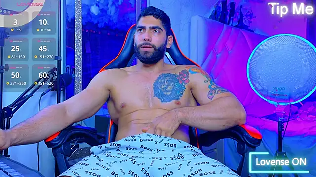 Snapshot of Rich_boy01 chatting on 05-01-26, 02:16 Rich boy01 online show from 05-01-26, 02:16