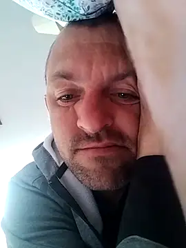 Mihneaaa online show from 04-28-26, 10:20