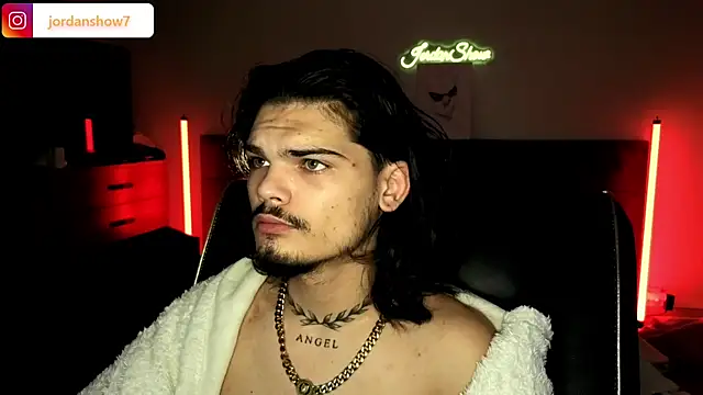 Snapshot of JordanShow chatting on 12-16-25, 04:50 JordanShow online show from 12-16-25, 04:50