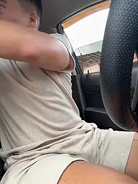 Logan smith1 online show from 04-27-26, 03:54