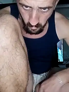 Snapshot of GrofLicno chatting on 11-15-25, 05:31 GrofLicno online show from 11-15-25, 05:31