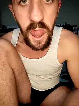 Snapshot of GrofLicno chatting on 12-01-25, 04:34 GrofLicno online show from 12-01-25, 04:34