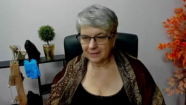 IrisDream online show from 01-15-25, 02:02