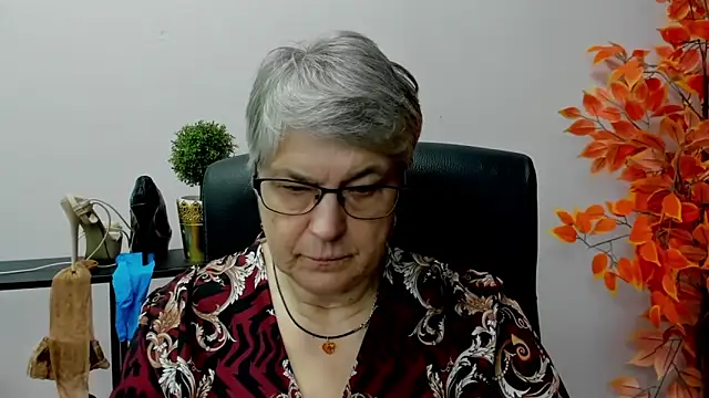 IrisDream online show from 01-20-25, 11:13