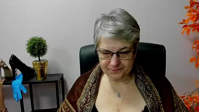 IrisDream online show from 03-12-25, 07:13