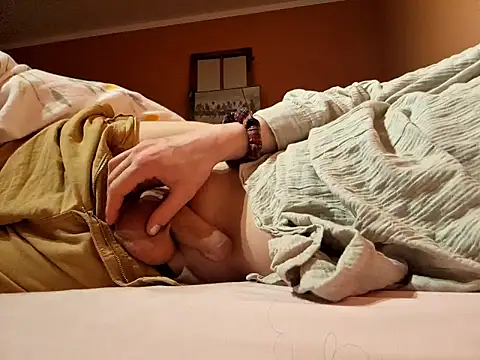 Snapshot of Josephine_LIVE chatting on 02-20-26, 09:15 Josephine LIVE online show from 02-20-26, 09:15