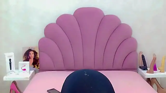 briana sex32 online show from 02-15-26, 07:54