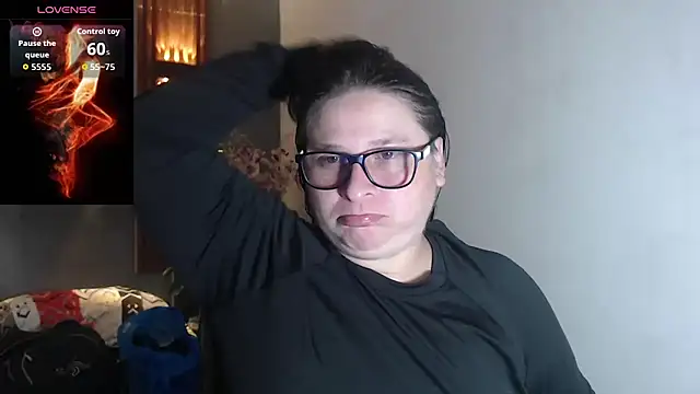 Snapshot of katty_femdom chatting on 10-07-25, 12:46 katty femdom online show from 10-07-25, 12:46