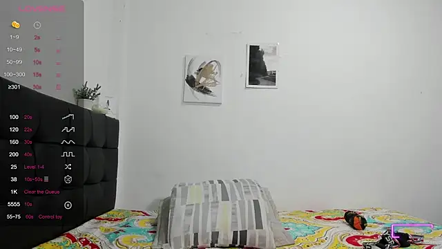 RoddyRich11 online show from 09-12-25, 01:33