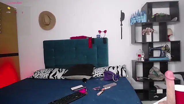 diabla sexyboobs online show from 03-21-25, 12:18