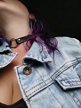 sophie banger online show from 04-17-26, 09:07