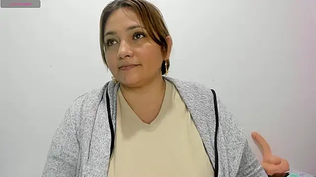 Paula-Harrison online show from 10-23-25, 02:16