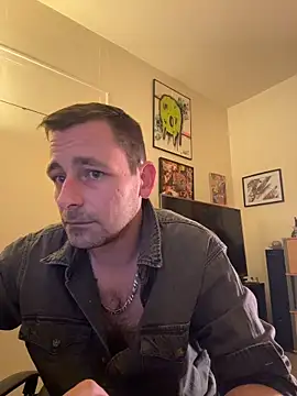 defbond420 online show from 11-18-25, 11:37