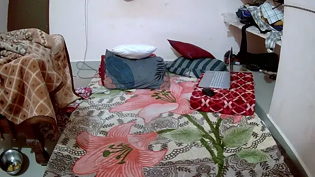 Snapshot of inba99tamil chatting on 03-16-25, 03:39 inba99tamil online show from 03-16-25, 03:39