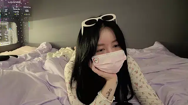 2hyun online show from 09-20-25, 03:13