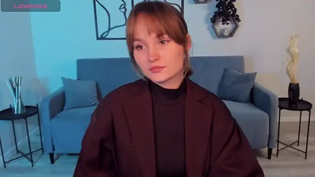 BritnieCute online show from 10-17-25, 05:10