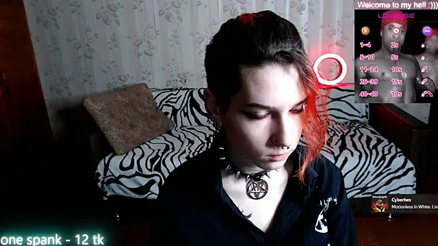 Miya Wey  online show from 01-24-25, 01:03