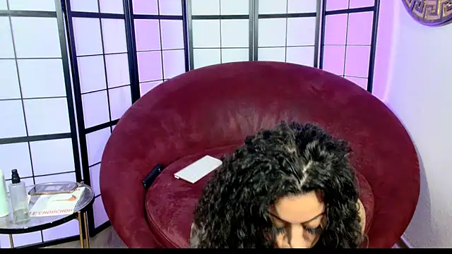 Snapshot of LeylaDelAmor chatting on 11-03-25, 11:44 LeylaDelAmor online show from 11-03-25, 11:44